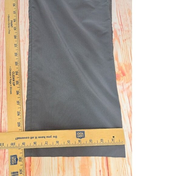 Under Armour Mens Performance Pants 34x32 Gray Striped - Picture 9 of 9